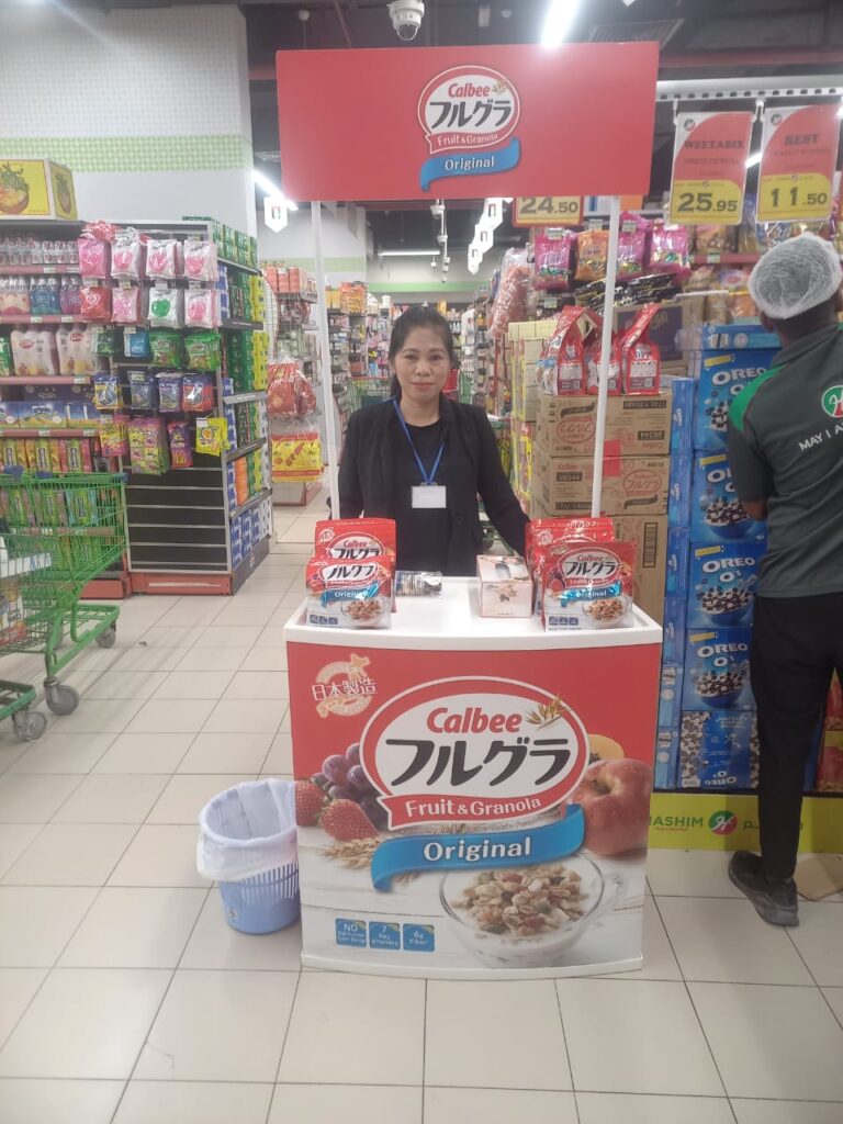 FRUGRA-FRUIT AND GRANOLA(WET SAMPLING PROMO AT HASHIM HYPERMARKET, AJMAN)