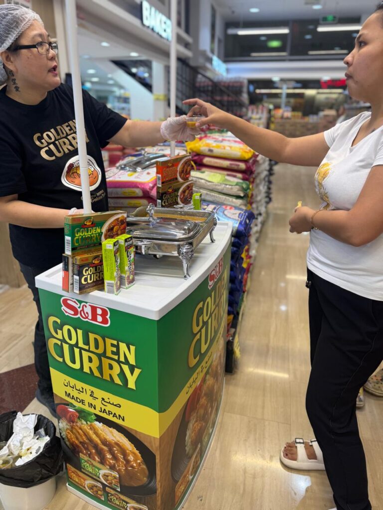 S&B Curry Wet sampling in New W Mart supermarket Muraqqabat Deira and Salah al din Deira as on 10th,11th and 12th of Oct