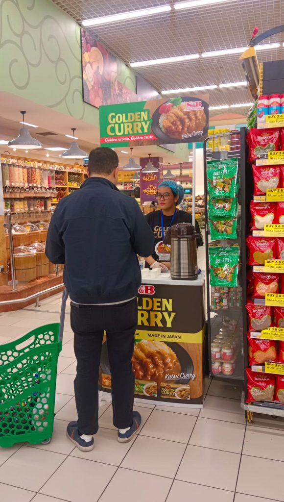 Wet sampling at Lulu Barsha